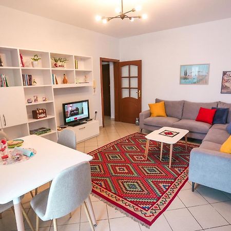 Tirana Views Apartment - Comfy & Spacious Kültér fotó