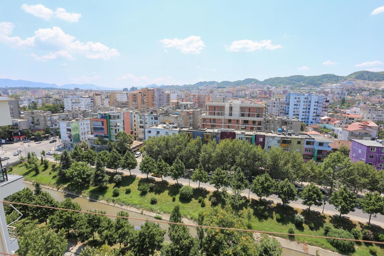 Tirana Views Apartment - Comfy & Spacious Kültér fotó